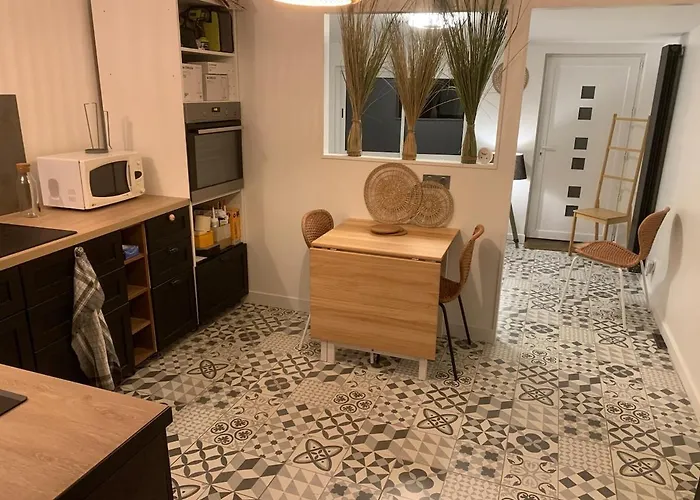 Apartamento Centre-ville Parking Gratuit Proche Aéroport